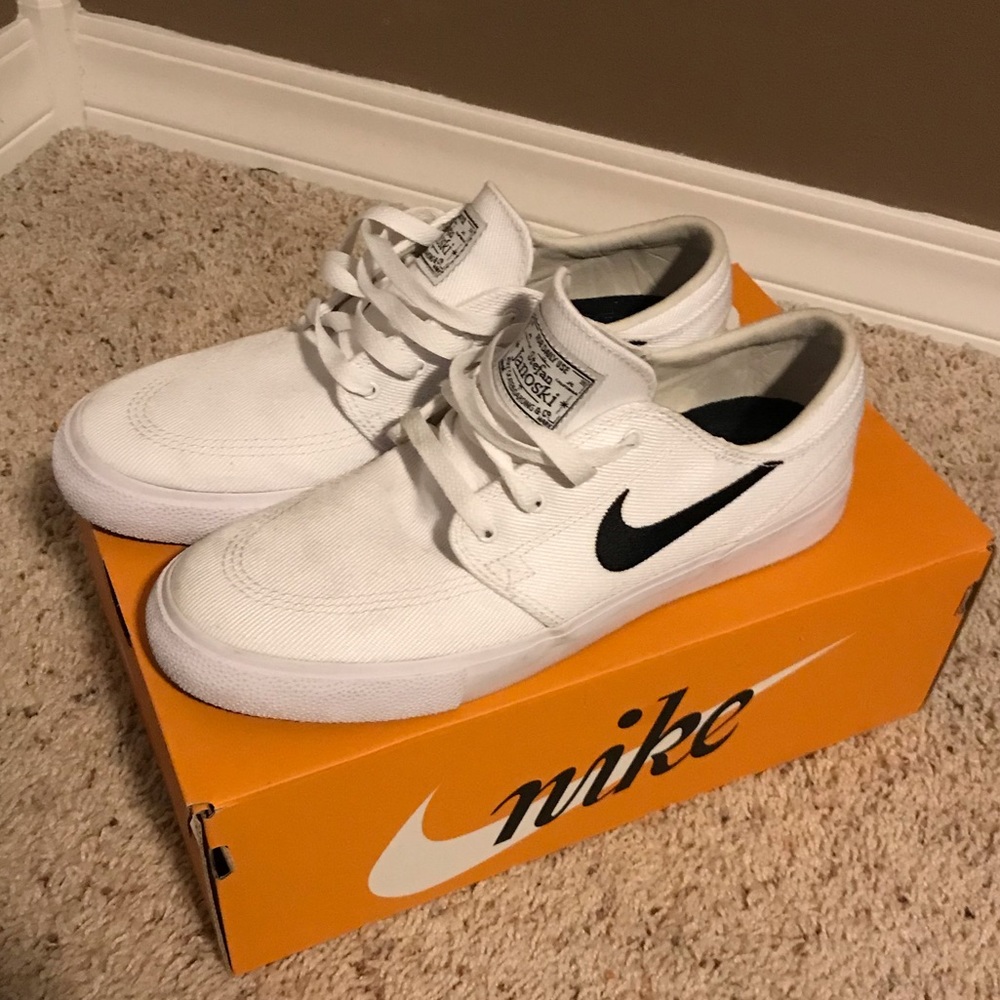 Mens custom Nike ID Sz 8.5